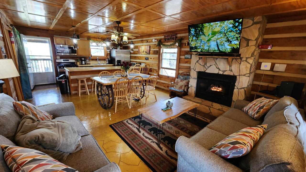 Rustic * Sevierville