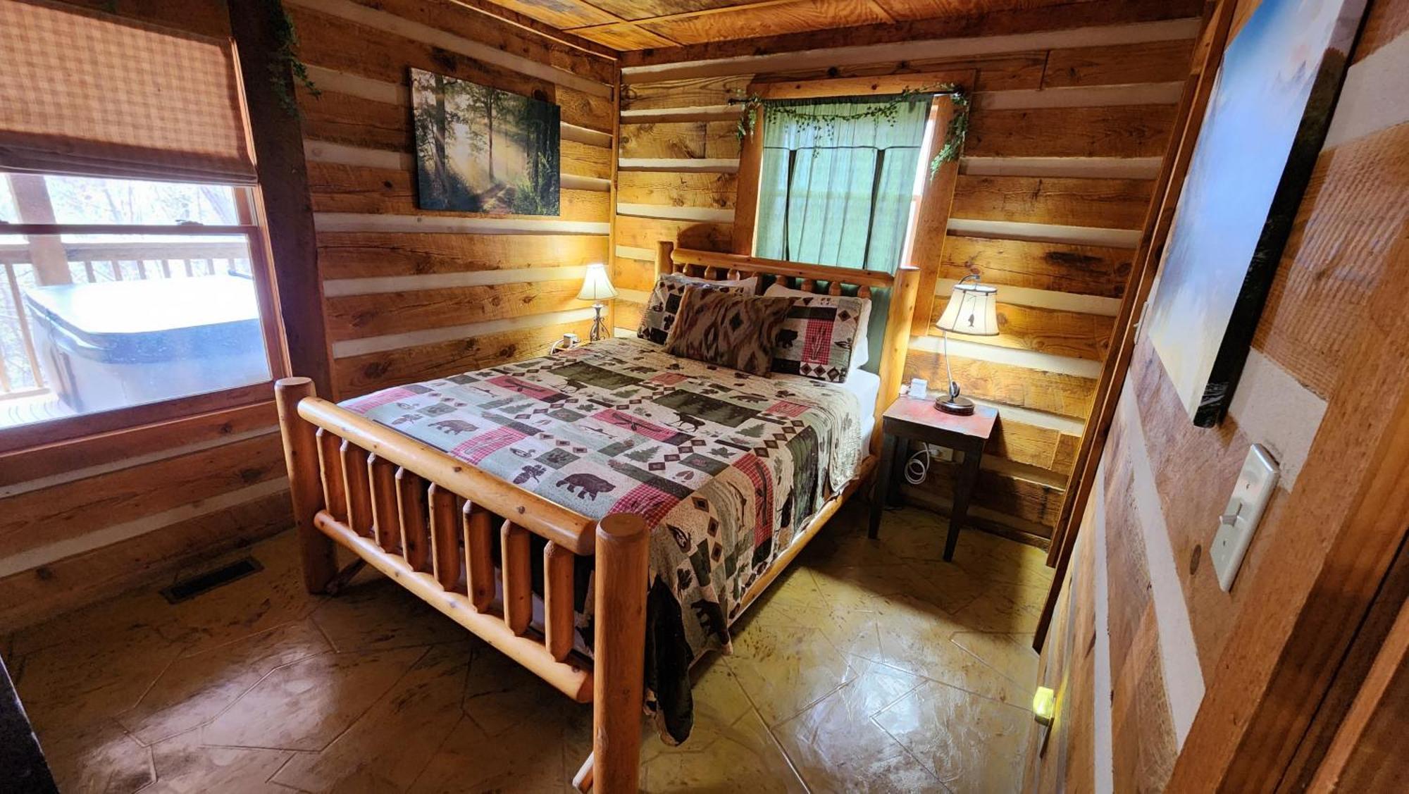 Rustic * Sevierville